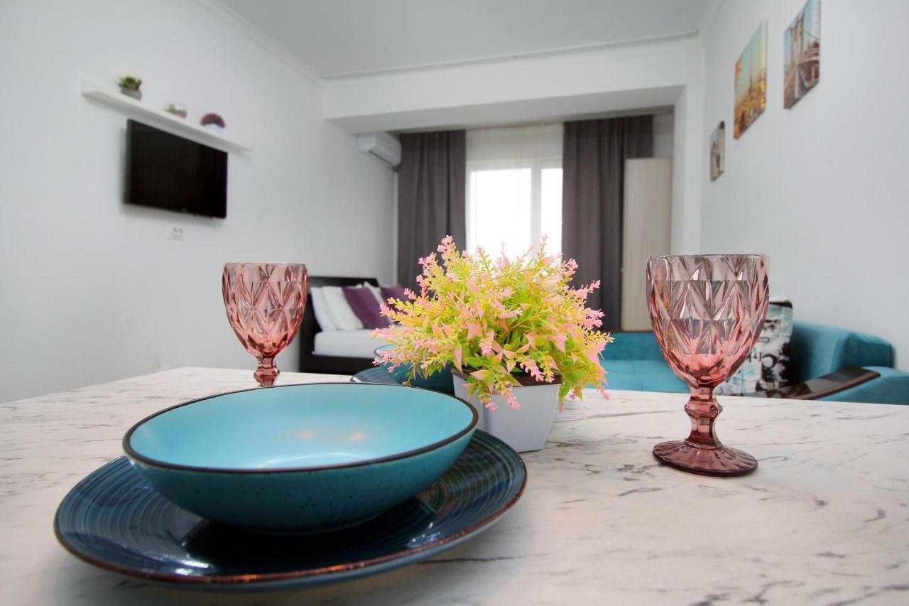 хорошая в центре Apartment *